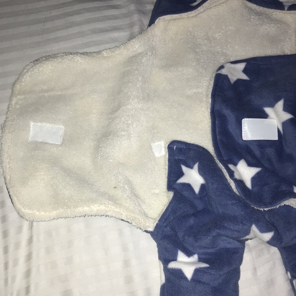 Baby fleece blue with starts swaddle with ears - Picture 4 of 6